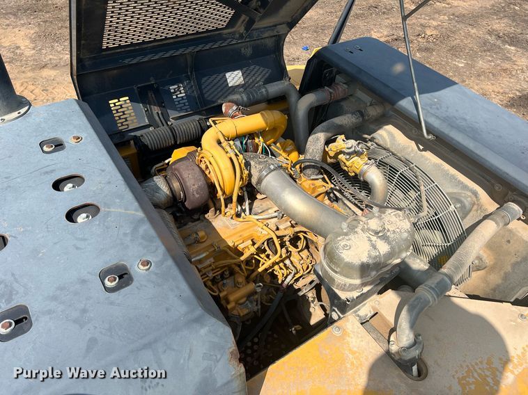 image for item DN3020 2017 John Deere 350G LC  excavator