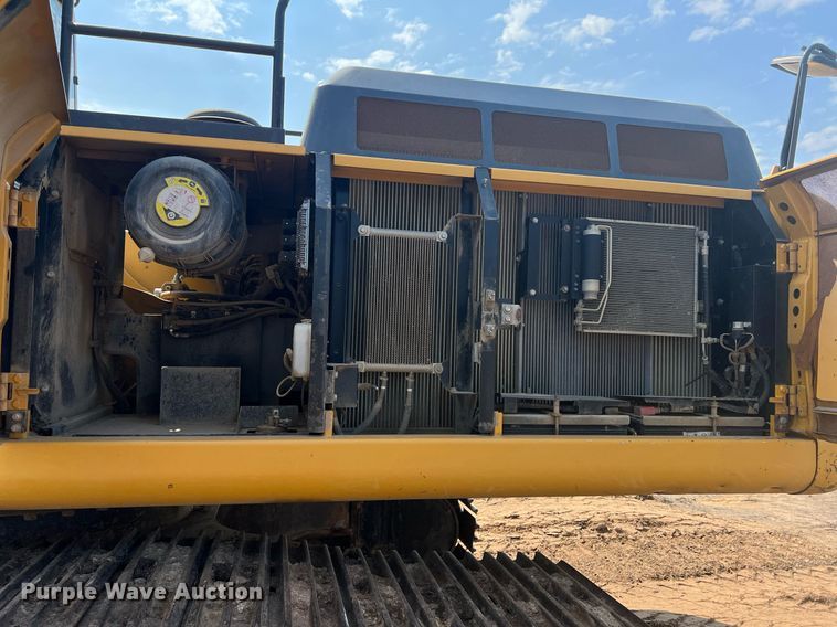 image for item DN3020 2017 John Deere 350G LC  excavator