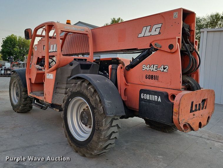 image for item DO2668 2006 Lull 944E-42  telehandler