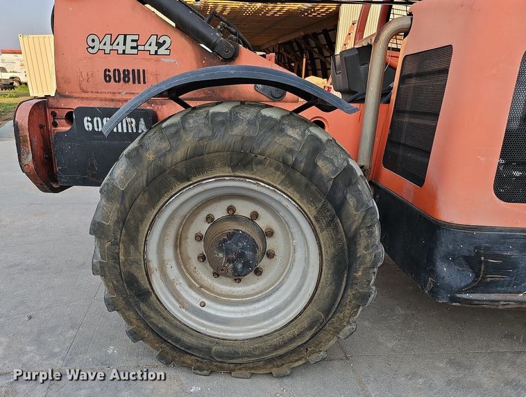image for item DO2668 2006 Lull 944E-42  telehandler