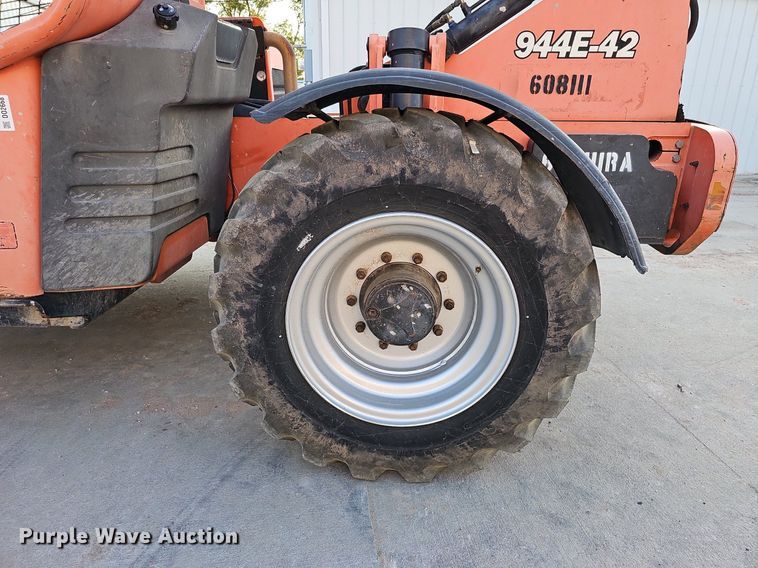 image for item DO2668 2006 Lull 944E-42  telehandler