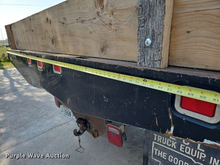 image for item DO2671 2003 GMC C7500  dump flatbed truck