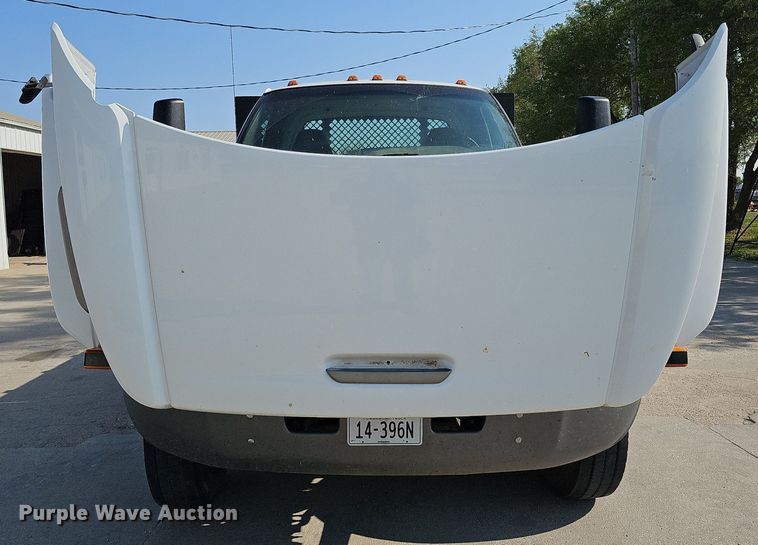 image for item DO2671 2003 GMC C7500  dump flatbed truck