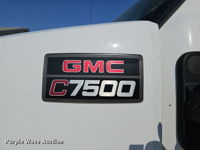 image for item DO2671 2003 GMC C7500  dump flatbed truck