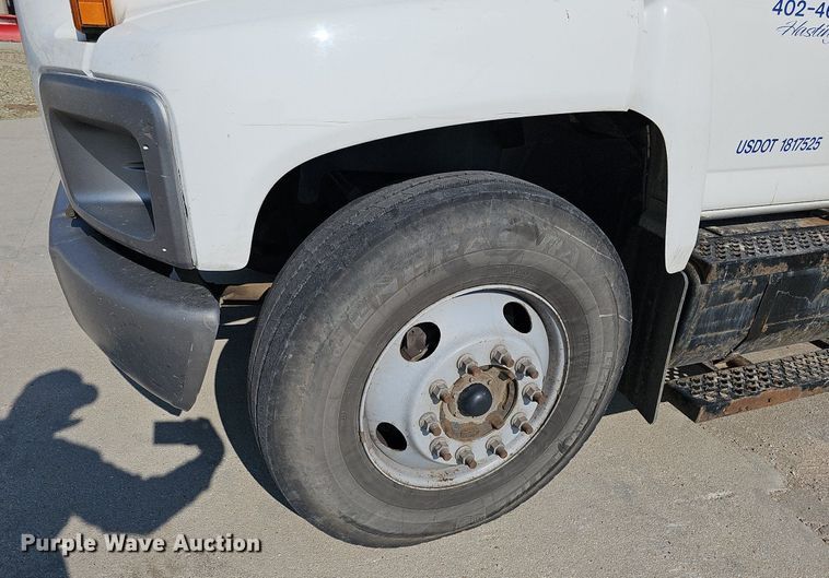 image for item DO2671 2003 GMC C7500  dump flatbed truck