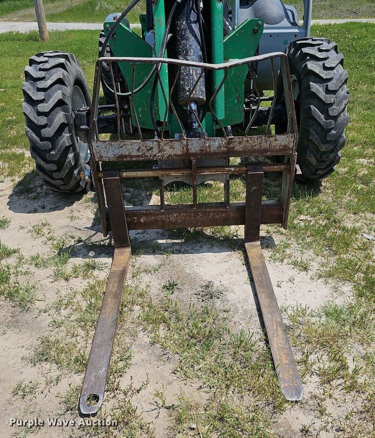 image for item DO2675 2006 Genie GTH-644  telehandler