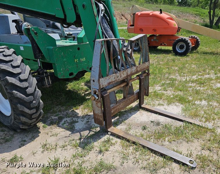 image for item DO2675 2006 Genie GTH-644  telehandler