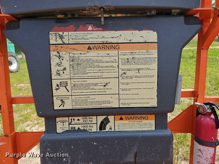 image for item DO2676 2007 JLG 400S  boom lift