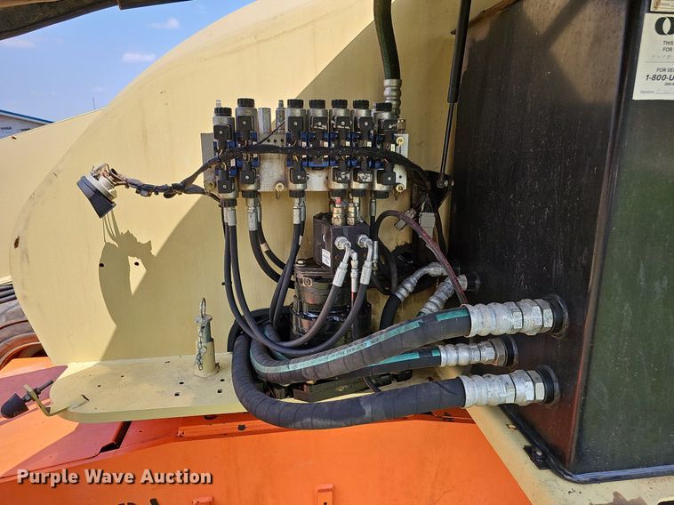 image for item DO2676 2007 JLG 400S  boom lift