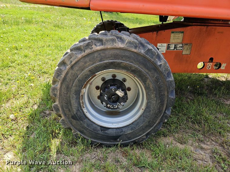 image for item DO2676 2007 JLG 400S  boom lift