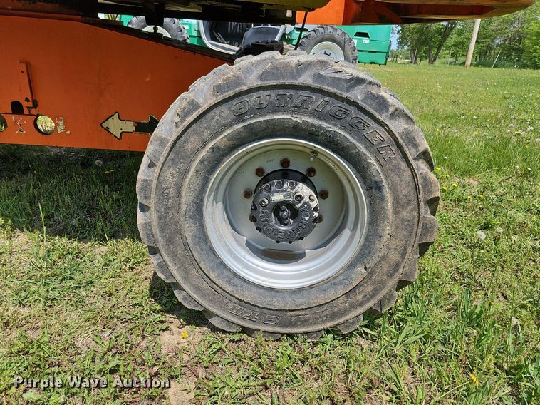 image for item DO2676 2007 JLG 400S  boom lift