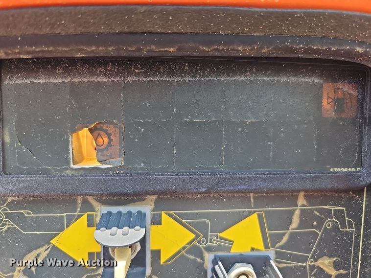 image for item DO2677 2000 JLG 600AJ  boom lift