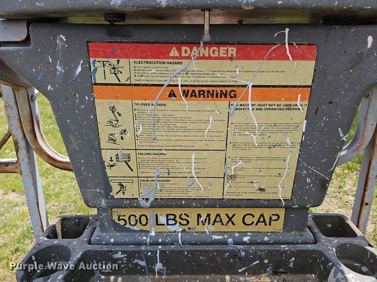 image for item DO2677 2000 JLG 600AJ  boom lift