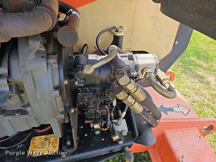 image for item DO2677 2000 JLG 600AJ  boom lift