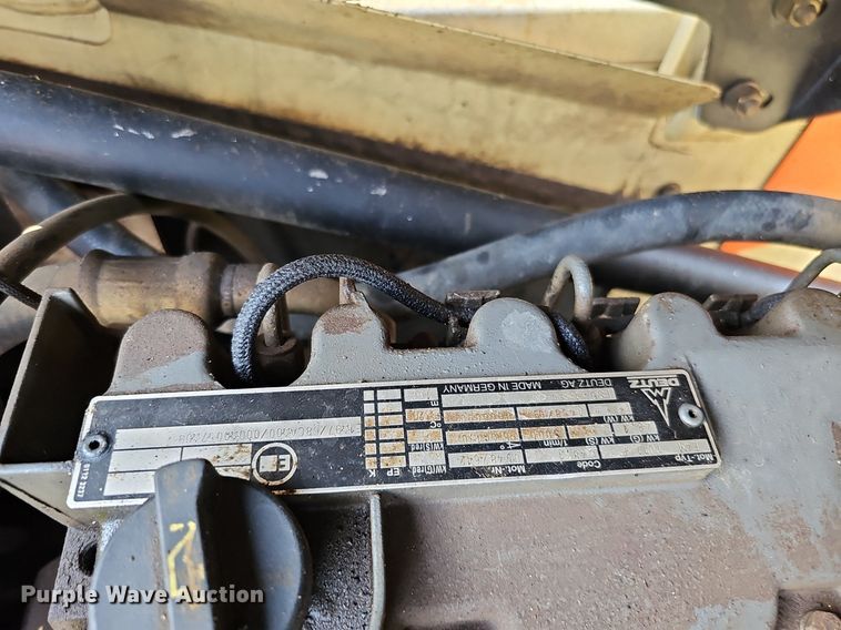 image for item DO2677 2000 JLG 600AJ  boom lift