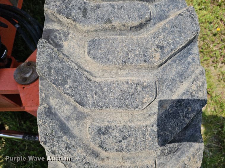 image for item DO2677 2000 JLG 600AJ  boom lift