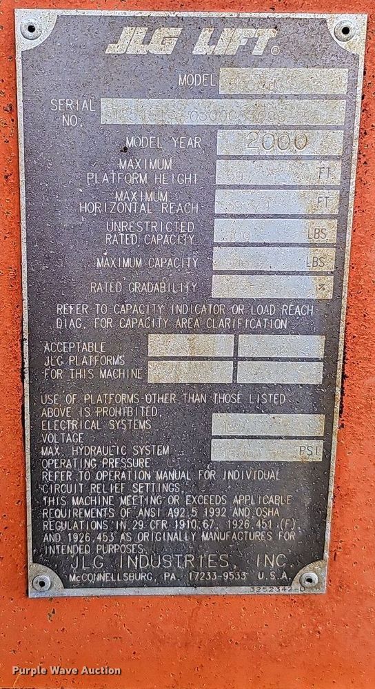 image for item DO2677 2000 JLG 600AJ  boom lift