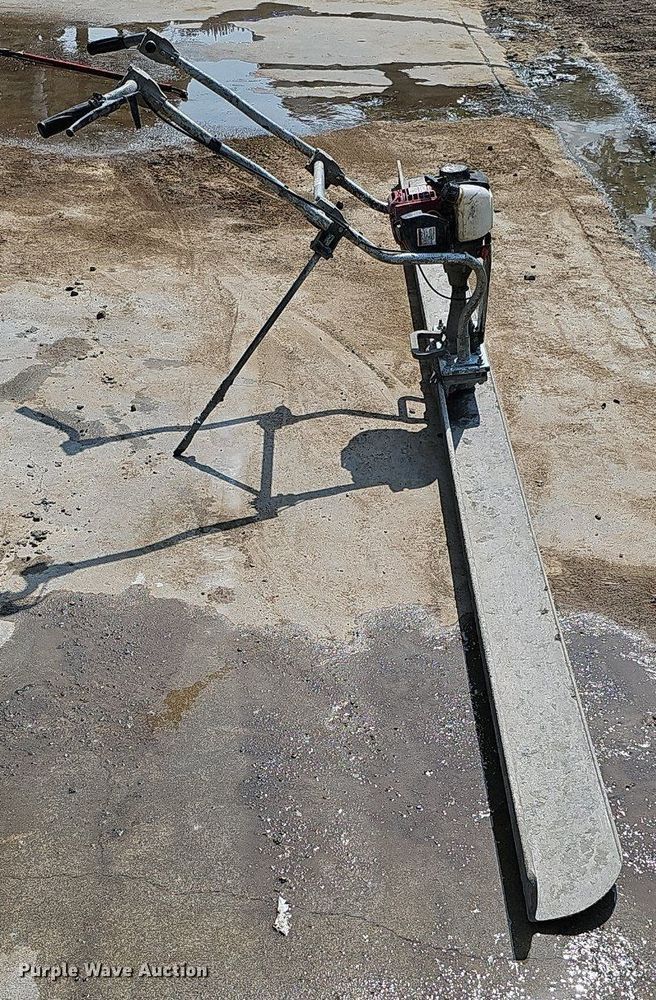 image for item DO2678 Wacker Neuson Screed P35A  screed