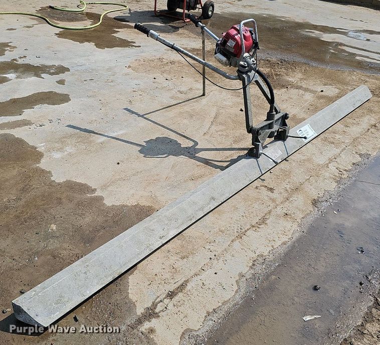 image for item DO2679 12'W screed