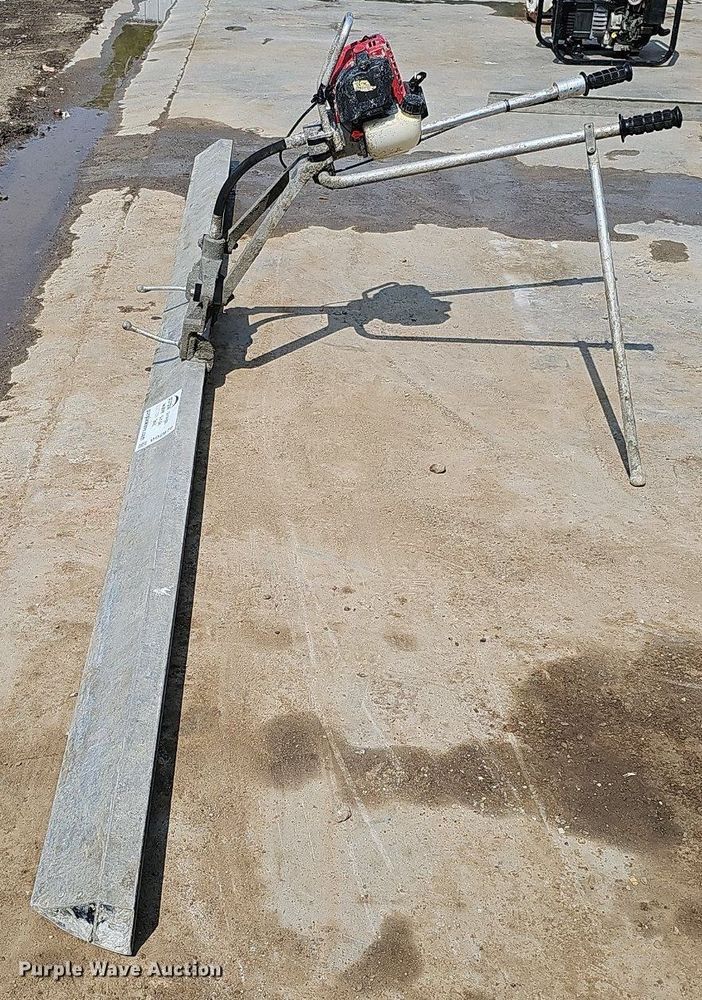 image for item DO2679 12'W screed