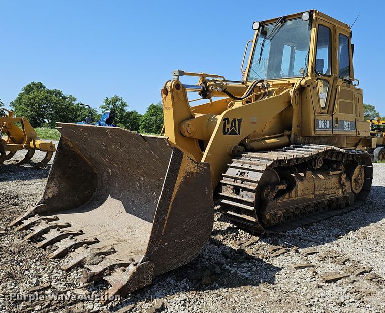 image for item DO2689 1998 Caterpillar 963B LGP  track loader