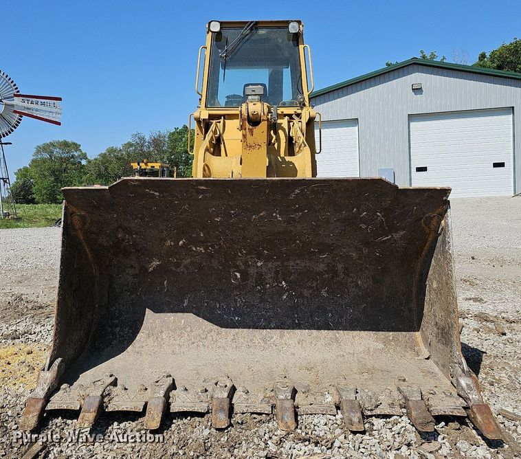 image for item DO2689 1998 Caterpillar 963B LGP  track loader