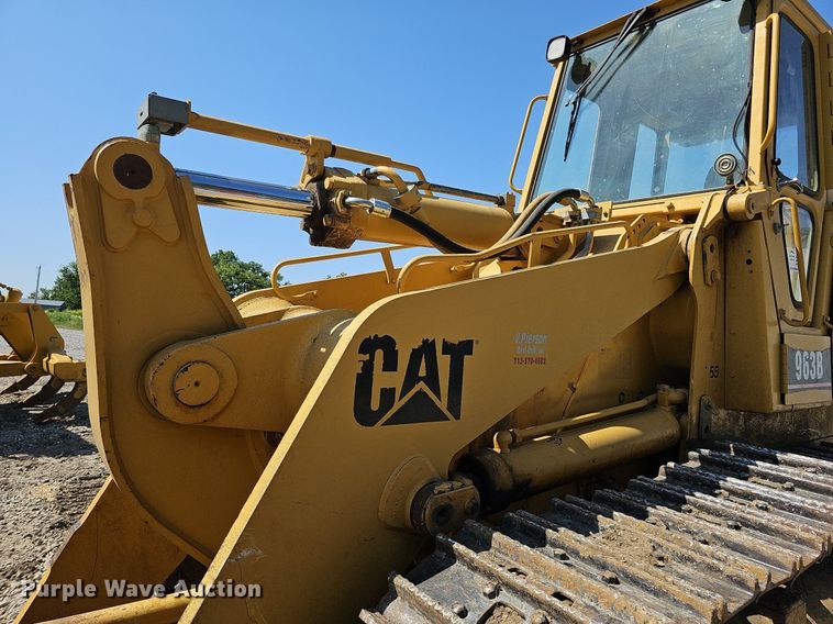 image for item DO2689 1998 Caterpillar 963B LGP  track loader