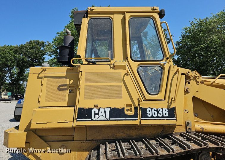 image for item DO2689 1998 Caterpillar 963B LGP  track loader