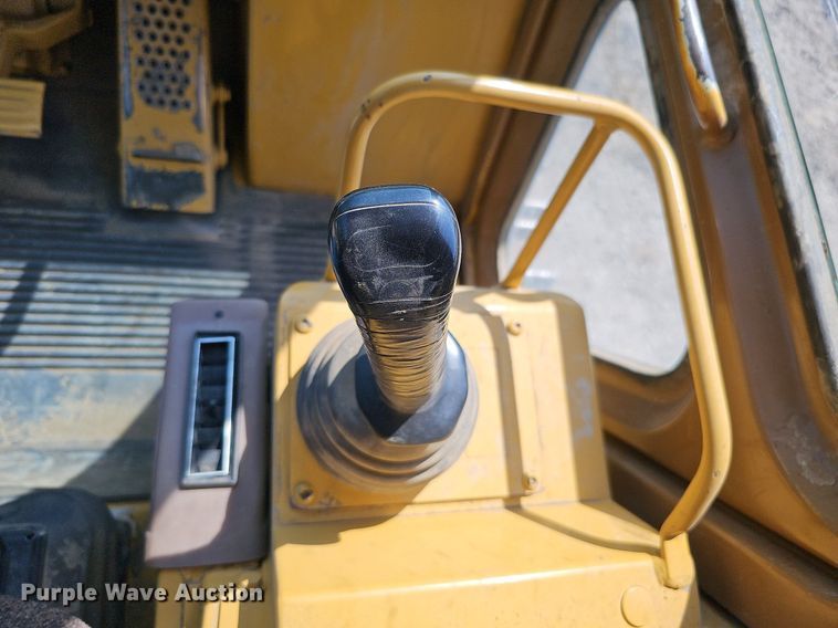 image for item DO2689 1998 Caterpillar 963B LGP  track loader