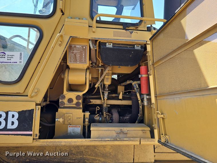 image for item DO2689 1998 Caterpillar 963B LGP  track loader