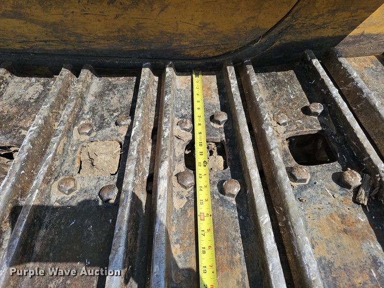 image for item DO2689 1998 Caterpillar 963B LGP  track loader