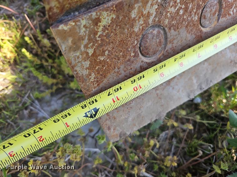 image for item DO2690 1994 Galion 830  motor grader