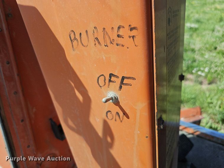 image for item DO2690 1994 Galion 830  motor grader