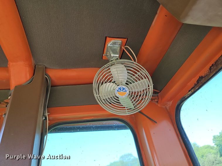 image for item DO2690 1994 Galion 830  motor grader