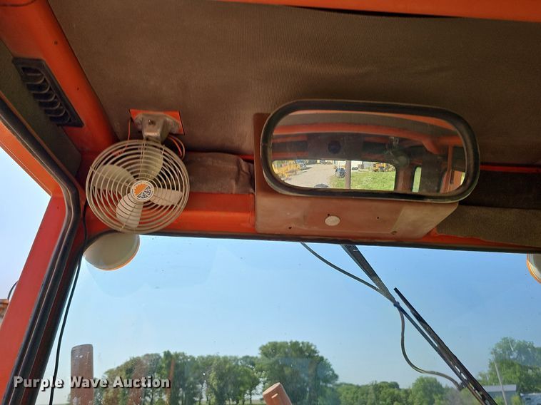 image for item DO2690 1994 Galion 830  motor grader