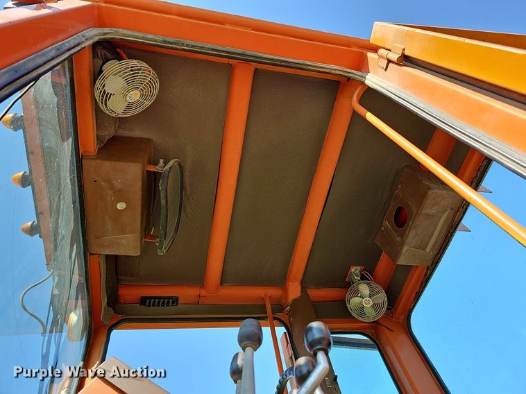 image for item DO2690 1994 Galion 830  motor grader