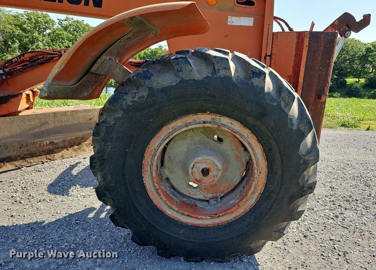 image for item DO2690 1994 Galion 830  motor grader