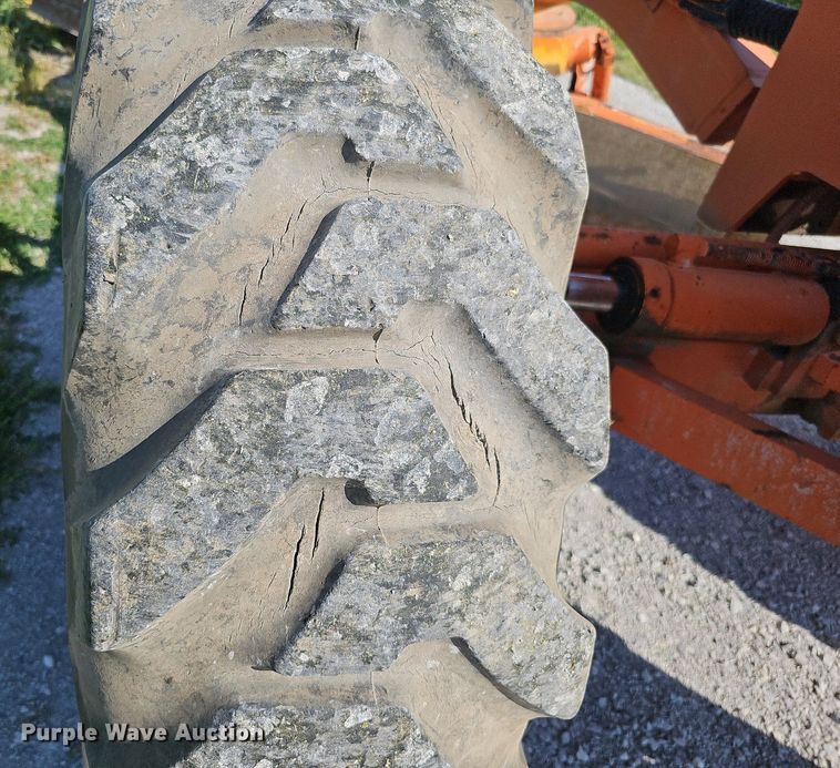 image for item DO2690 1994 Galion 830  motor grader