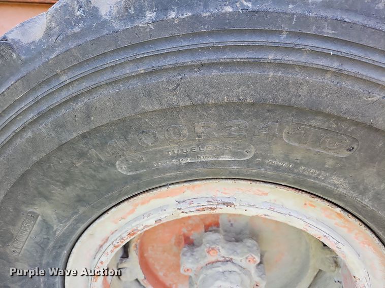 image for item DO2690 1994 Galion 830  motor grader