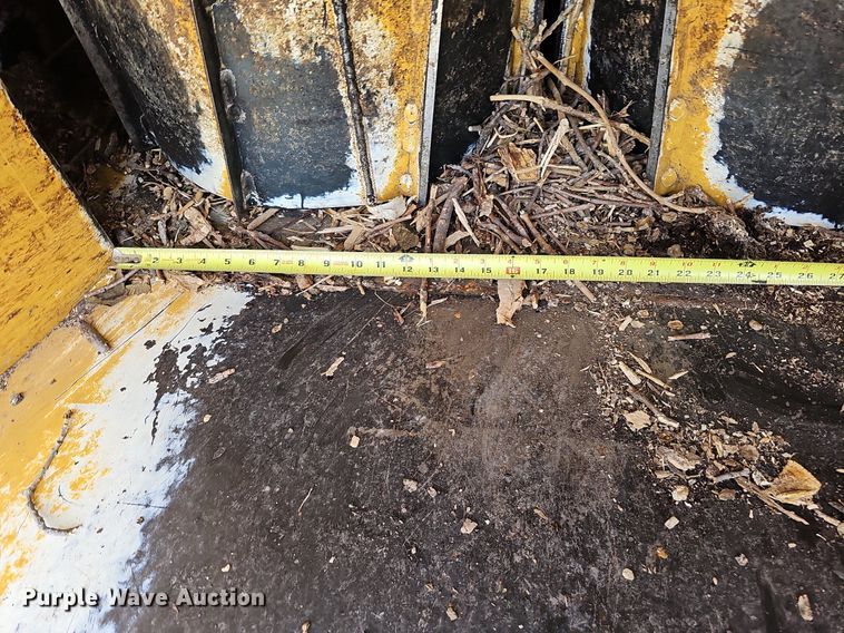 image for item DO2696 2020 Vermeer BC1500  wood chipper