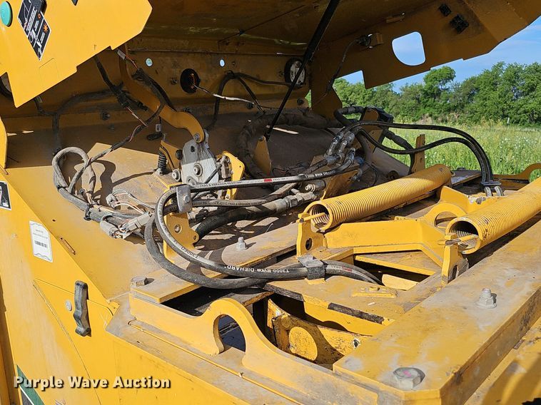 image for item DO2696 2020 Vermeer BC1500  wood chipper