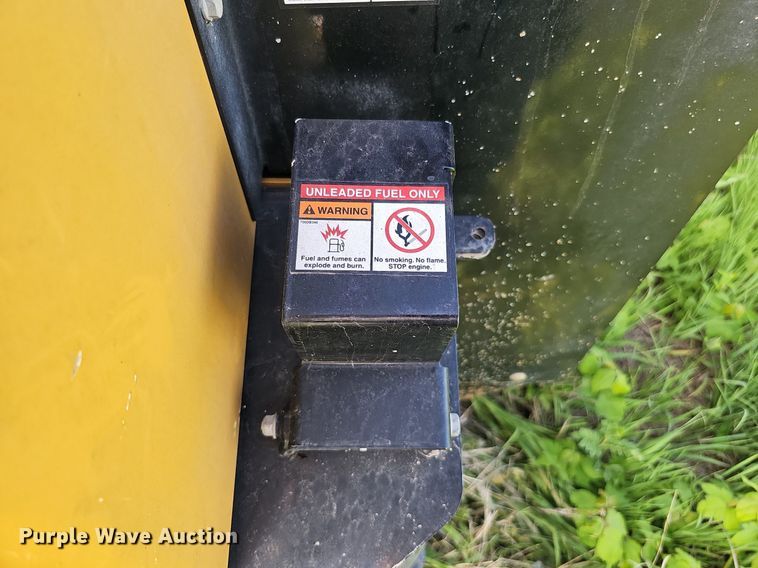 image for item DO2696 2020 Vermeer BC1500  wood chipper