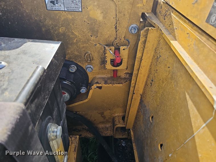 image for item DO2696 2020 Vermeer BC1500  wood chipper