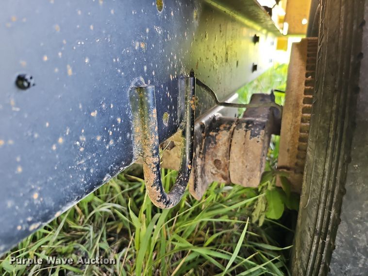 image for item DO2696 2020 Vermeer BC1500  wood chipper