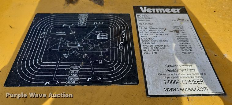 image for item DO2696 2020 Vermeer BC1500  wood chipper