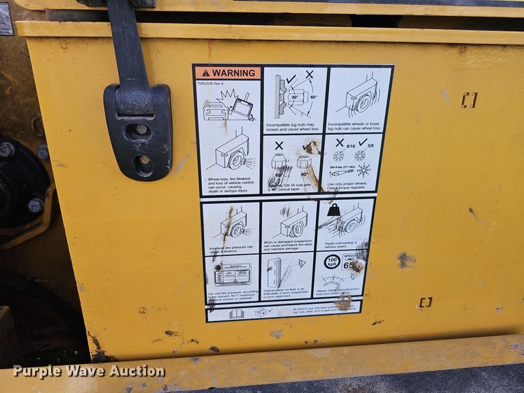 image for item DO2696 2020 Vermeer BC1500  wood chipper