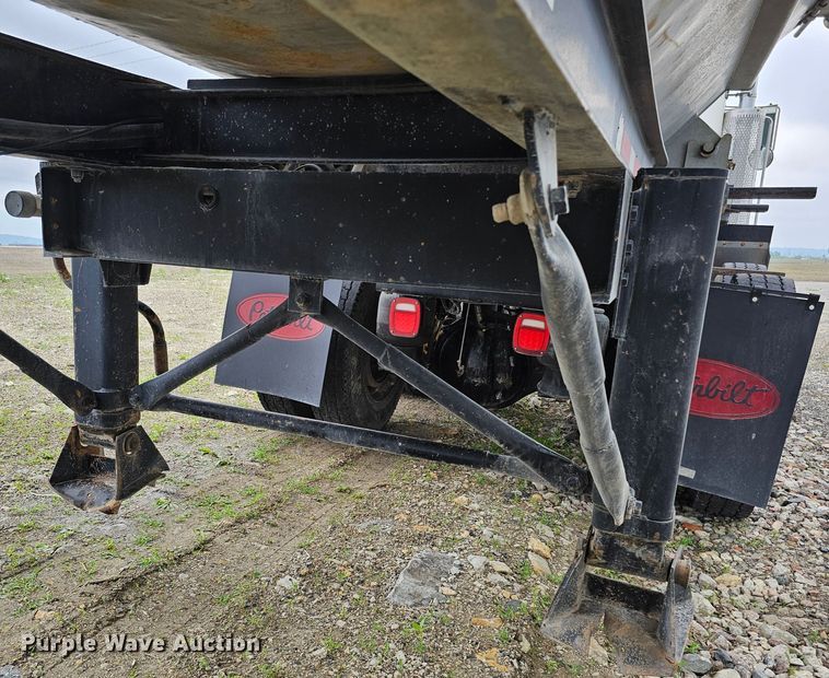 image for item DO4396 1999 Smithco  side dump trailer