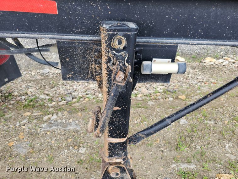 image for item DO4396 1999 Smithco  side dump trailer