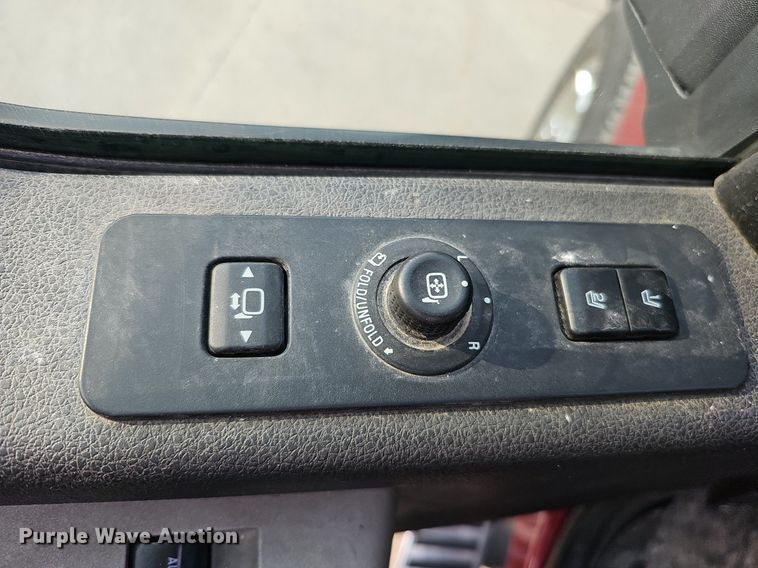 image for item DO4398 2014 Ford F250 Super Duty Lariat  SuperCab pickup truck