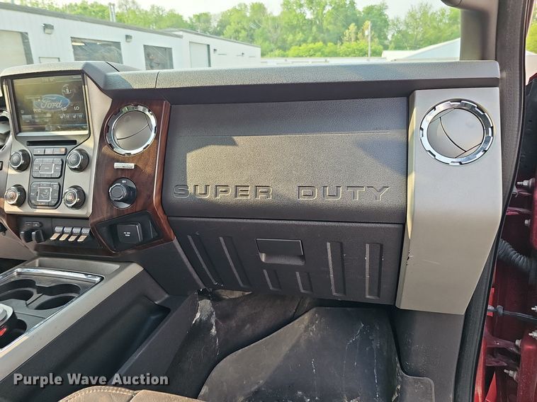 image for item DO4398 2014 Ford F250 Super Duty Lariat  SuperCab pickup truck